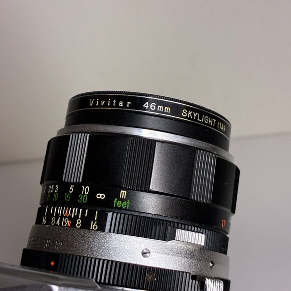 Vintage Miranda NO. 714755 SLR Film Camera Vivitar 46mm Skylight 1A Len's WORKS - Picture 9 of 11